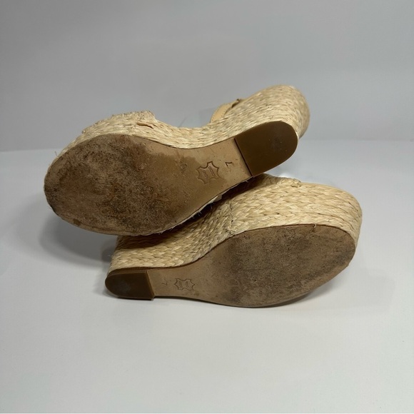 Alice & Olivia women’s Tenley raffia & leather wedge - Picture 5 of 8